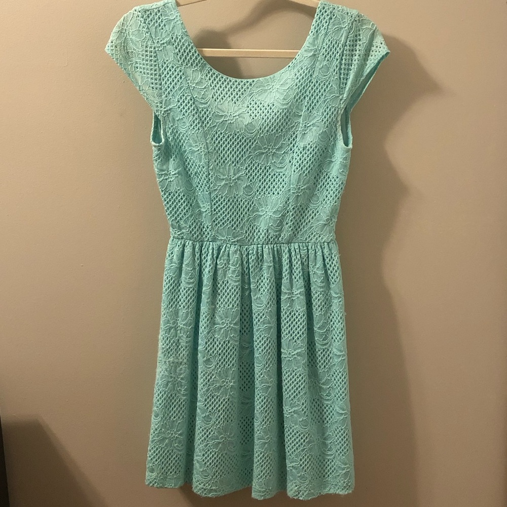 Francesca’s blue dress